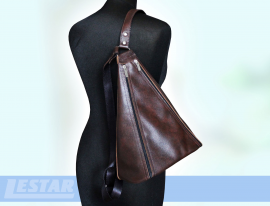 Треугольный кожаный рюкзак на молнии (Backpack-176)