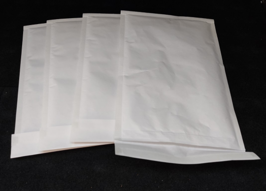 Пакет-конверт с воздушной подушкой, формат B , внутренний размер 120X215мм, 200штук