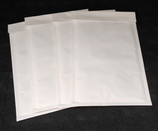 Пакет-конверт с воздушной подушкой, формат I , внутренний размер 300x445 мм, 50 штук