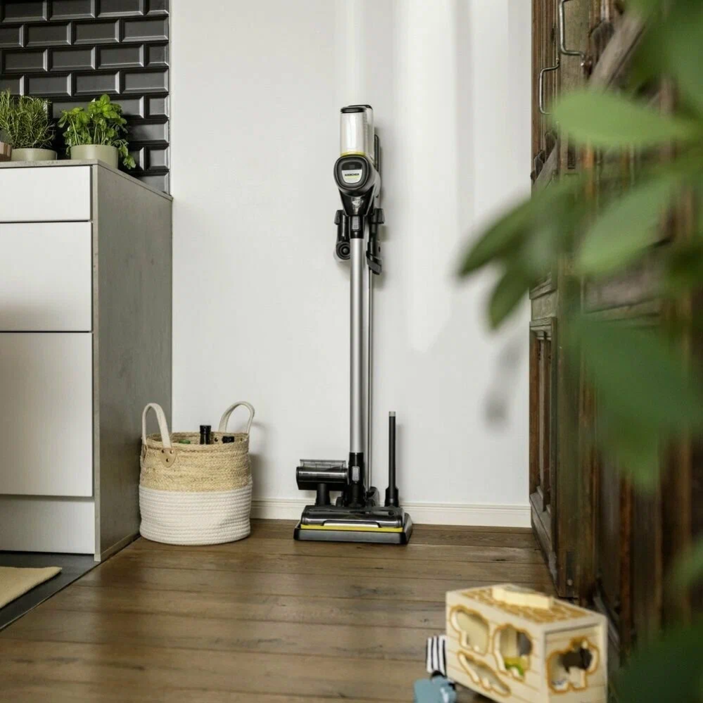 Вертикальный пылесос «Karcher» VC 6 Cordless ourFamily Extra EU, 1.198-674.0