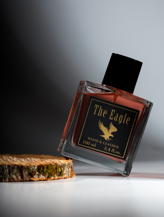 Парфюмерная вода для мужчин The Eagle Wood & Leather, 100 мл. от Азалия Парфумс