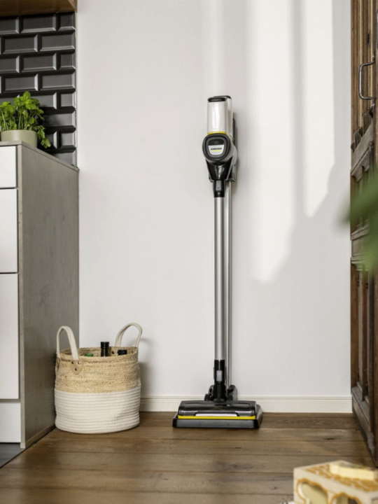 Пылесос Karcher VC 6 Cordless ourFamily Extra 1.198-674.0