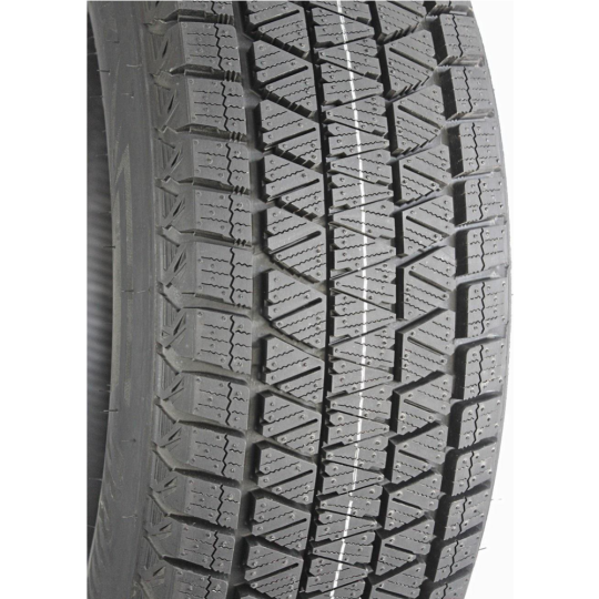 Зимняя шина «Bridgestone» Blizzak DM-V3, 245/60R18, 105S