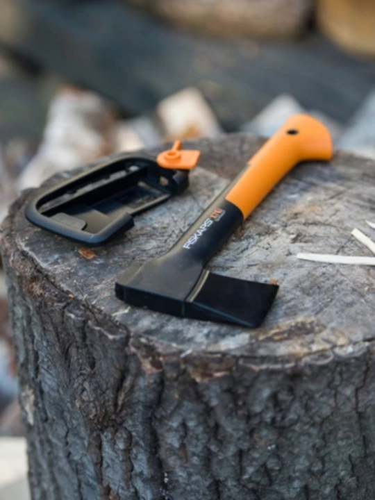 Топор уни­вер­саль­ный «Fiskars» X7, X-series 1015618