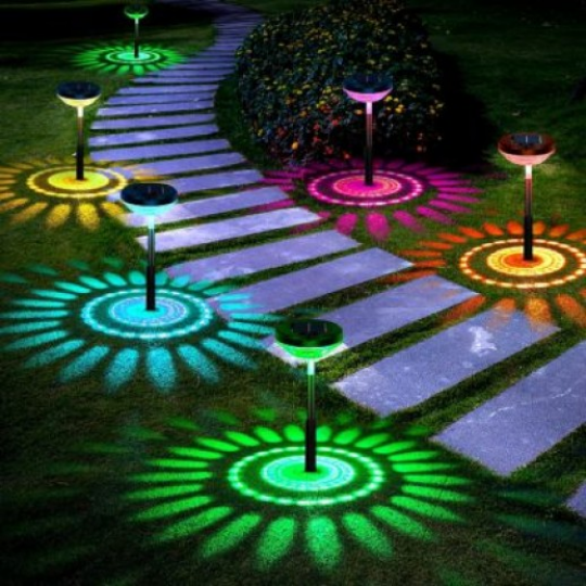 Садовый светильник-фонарь с солнечной батареей, 2 цвета (белый/мульти) CL-S23RGB