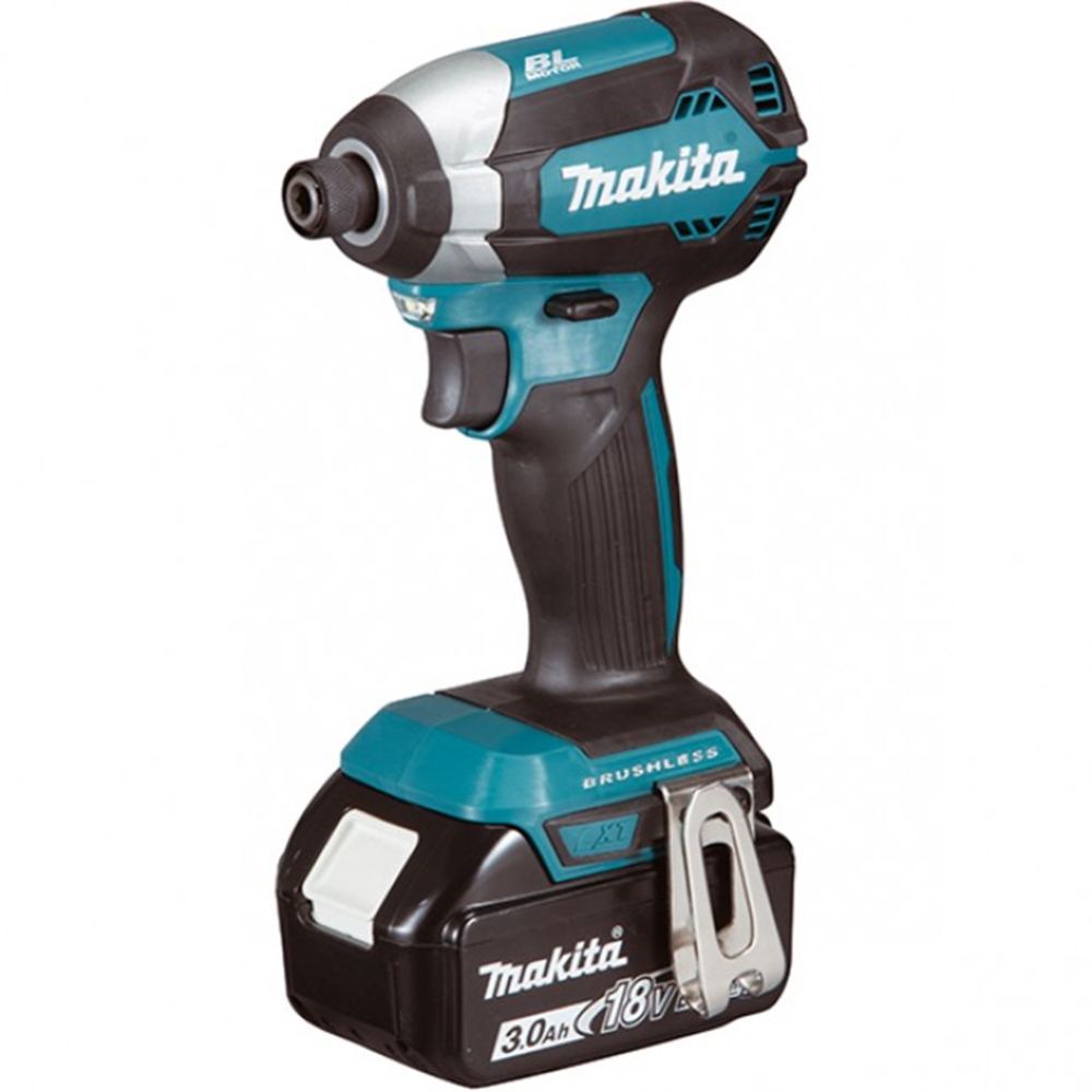 Шуруповерт «Makita» DTD 153 ZJ