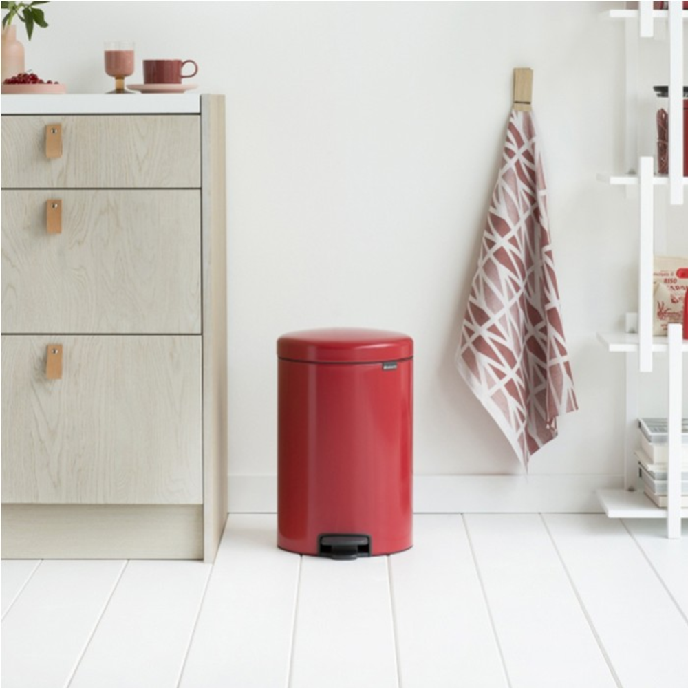 Мусорное ведро «Brabantia» Pedal Bin NewIcon, 111860, 20 л