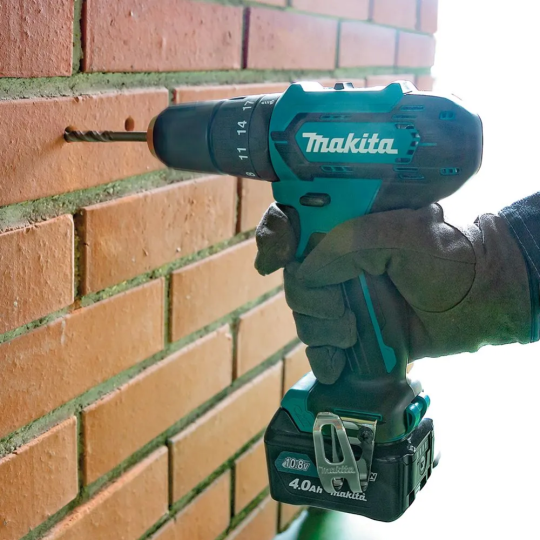 Дрель-шуруповерт «Makita» HP 333 DZ