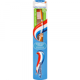 Зубная щетка «Aquafresh» Everyday clean, оран­же­вая, сред­ней жест­ко­сти