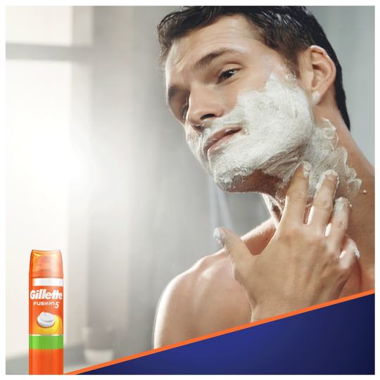 Пена для бритья «Gillette» Fusion Sensitive Skin, 250 мл