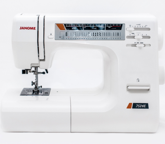 Швейная машина Janome 7524E