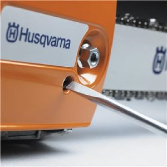 Бензопила HUSQVARNA 135 Mark II (1.6 кВт) 38.0 см3, шина 40 см (16″), вес 4.7 кг