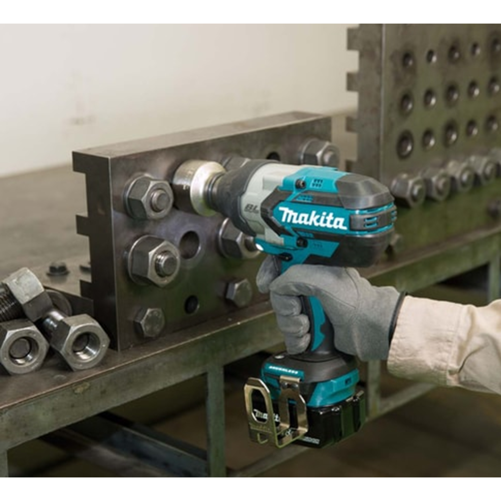 Гайковерт «Makita» DTW 1002 Z