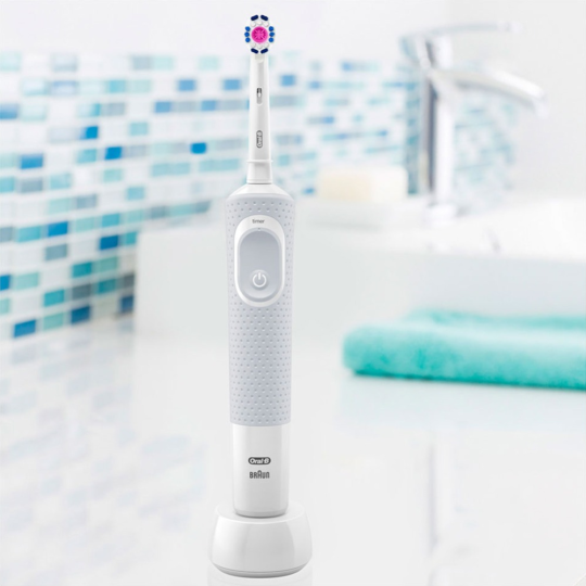 Электрическая зубная щетка «Oral B» Vitality PRO 3D White, D100.413.1