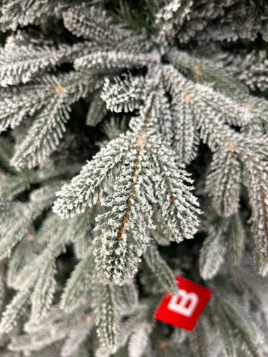 Ель заснеженная Christmas Tree MonPelie 1,8 м