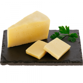 Сыр «Верх­не­двин­ский мас­ло­сыр­за­вод» Мол­дав­ский особый, 40%, 1 кг