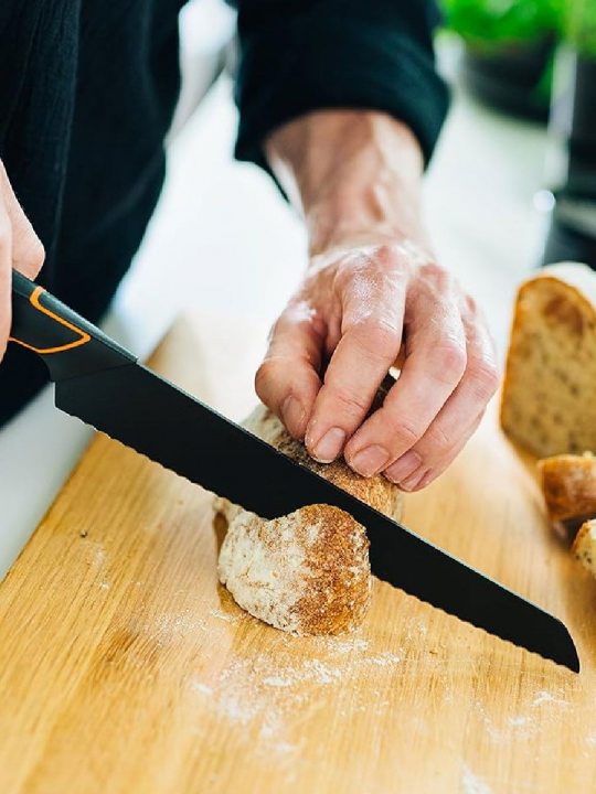 Нож для хлеба 23см Edge (1003093)