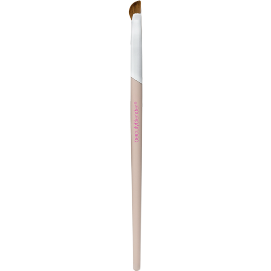 Кисть для макияжа глаз «Beautyblender» Wing Man Curved Eyeliner Brush