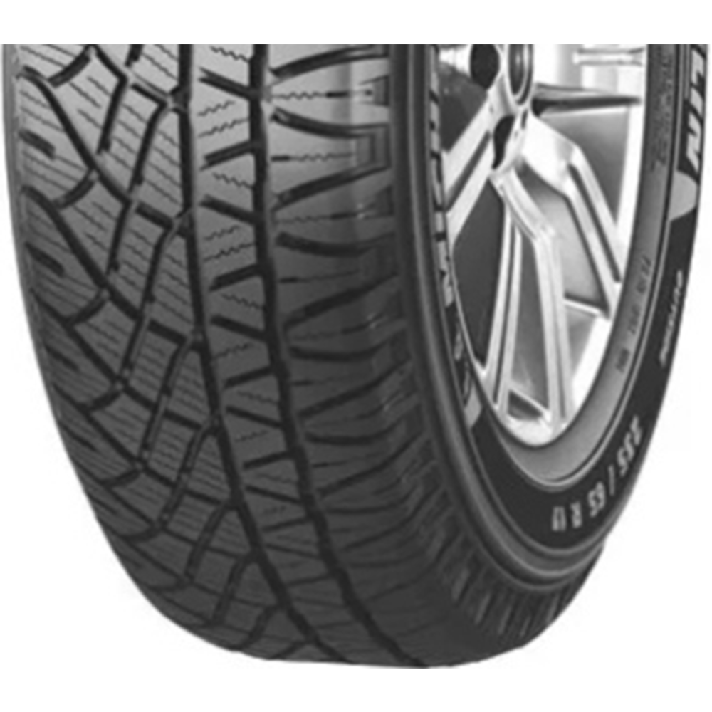 Всесезонная шина «Michelin» Latitude Cross 205/70R15 100H