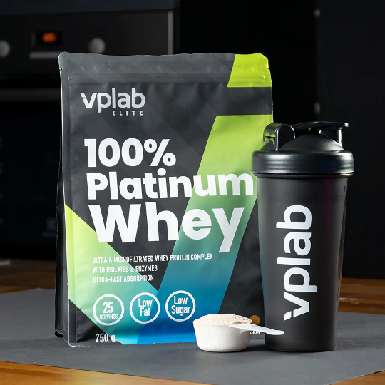 Сывороточный протеин VPlab 100% Platinum Whey, 750г, шоколад